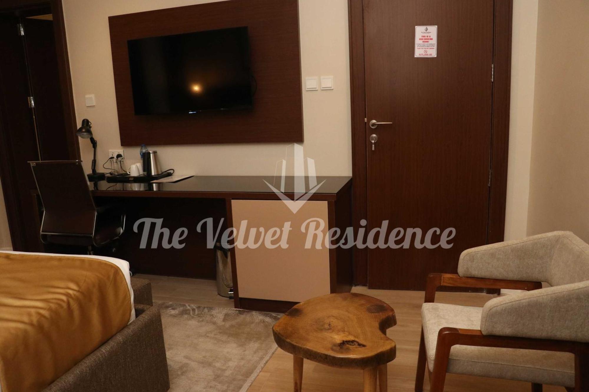 The Velvet Residence Abuja Exterior foto